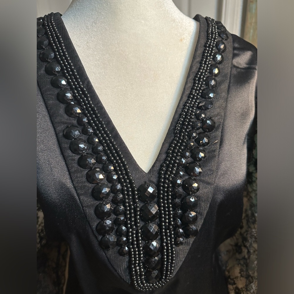 Black Modal Satin
Bead V Neck tunic dress lace sleeves woman size 16 - Picture 8 of 16